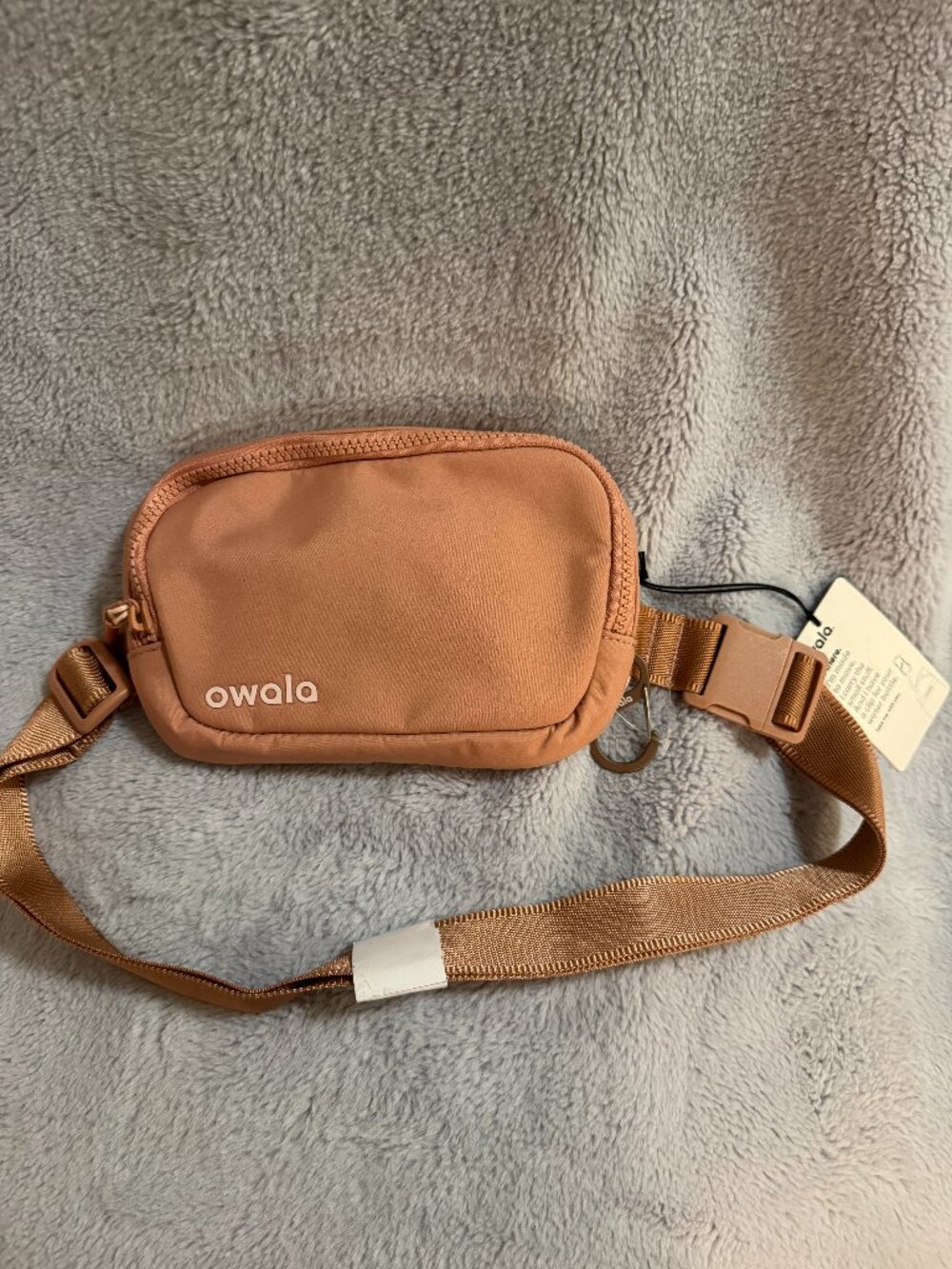 Owala The Daily Crossbody 1L Bag – Rosewood
